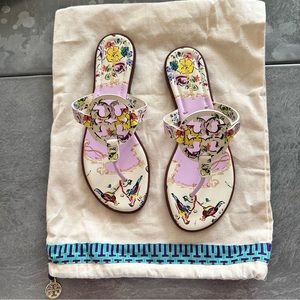 NWOT/Tory Burch thong sandal with colorful floral pattern